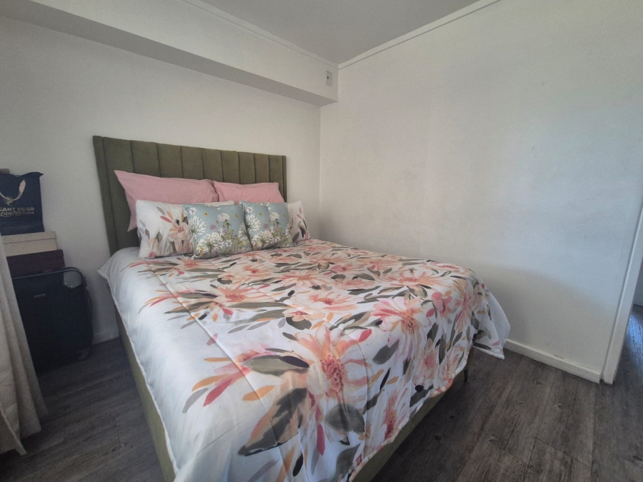 To Let 2 Bedroom Property for Rent in Zonnebloem Western Cape